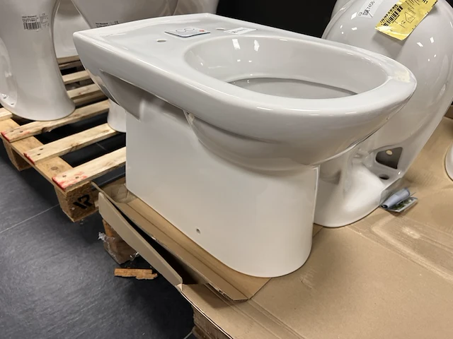 Staand toiletvoor duoblok laufen - afbeelding 1 van  4