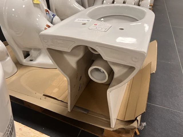 Staand toiletvoor duoblok laufen - afbeelding 4 van  4