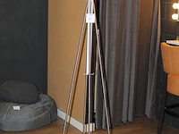 Staande kapstok met acht posities en hoogte 190 cm. - afbeelding 2 van  3