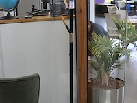 Staande kapstok met zes haken. hoogte 170 cm. - afbeelding 2 van  2