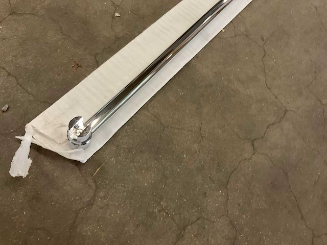 Stabilisatie stang douchewand - afbeelding 3 van  3