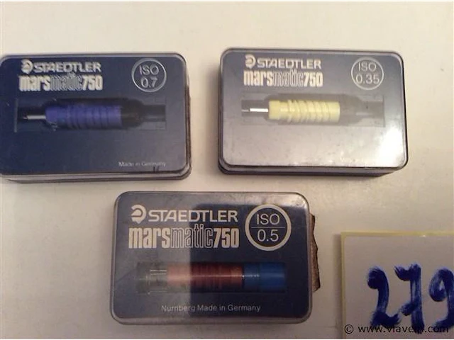 Staedtler pennen oud/nieuw - afbeelding 2 van  2