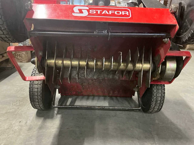 Stafor s 83 b verticuteermachine - afbeelding 7 van  7