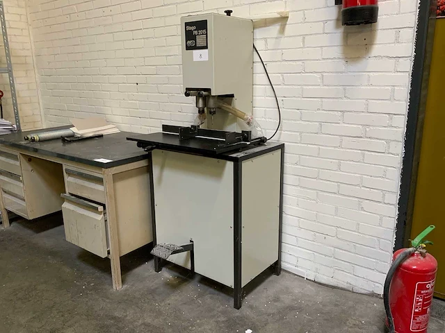 Stago - pb 2015 371 - papierboormachine - afbeelding 1 van  5