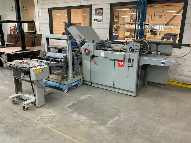 Stahl ti 52/53kb mn tassen vouwmachine - afbeelding 1 van  23