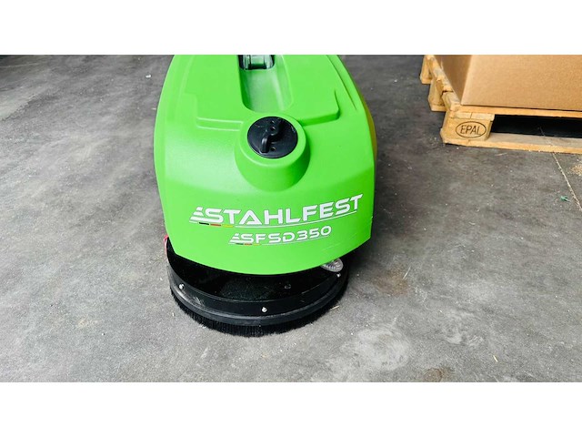 Stahlfest 2025 schrob/zuigmachine - afbeelding 4 van  6