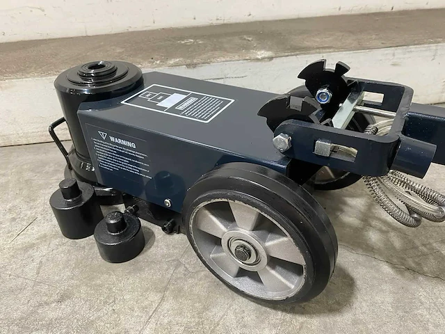 Stahlgruppe - 2025 - hydrolic 50-tons - garagekrik - afbeelding 8 van  11