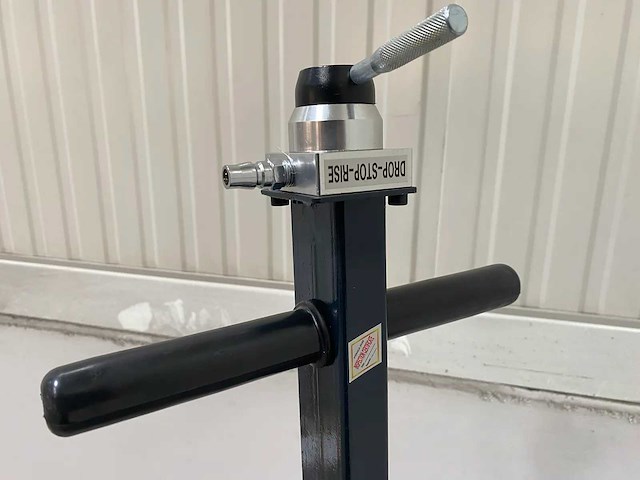 Stahlgruppe - 2025 - hydrolic 50-tons - garagekrik - afbeelding 8 van  11