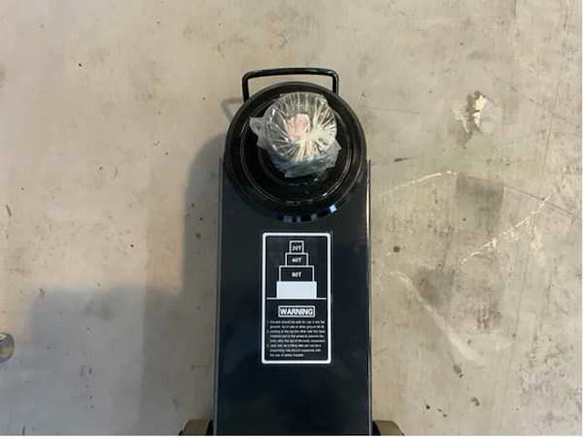 Stahlgruppe - 2025 - hydrolic 80-tons - garagekrik - afbeelding 2 van  12