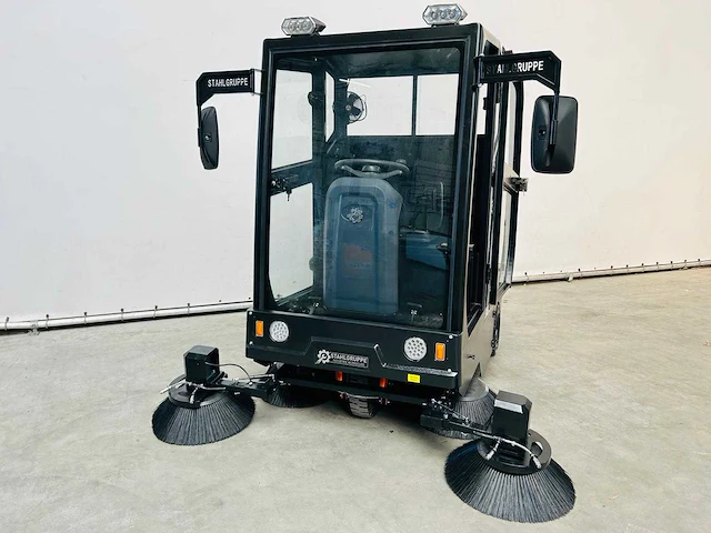 Stahlgruppe - 2025 - sgs100 - straatveegmachine - afbeelding 21 van  23