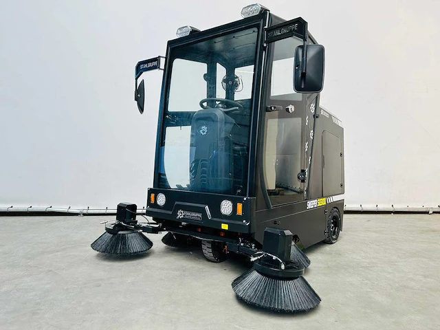 Stahlgruppe - 2025 - sgs100 - straatveegmachine - afbeelding 17 van  23