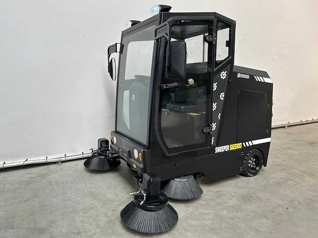 Stahlgruppe - 2025 - sgs100 - straatveegmachine - afbeelding 4 van  23