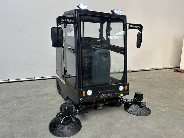 Stahlgruppe - 2025 - sgs100 - straatveegmachine - afbeelding 22 van  23