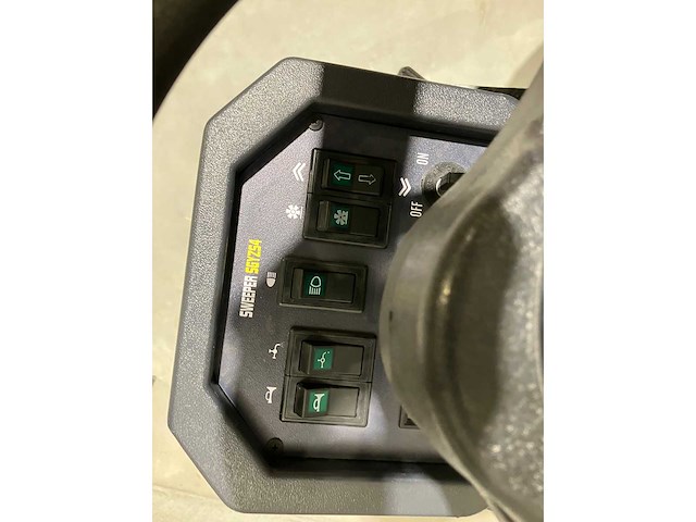 Stahlgruppe - 2025 - sgyzs4 - straatveegmachine - afbeelding 2 van  6