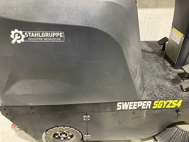 Stahlgruppe - 2025 - sgyzs4 - straatveegmachine - afbeelding 6 van  6