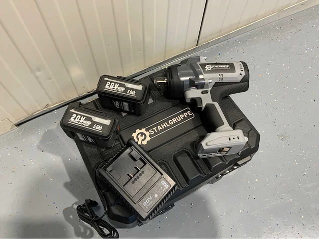 Stahlgruppe - ap20-26 - 1600nm - slagmoersleutel, 2 accu's en oplader - afbeelding 1 van  8