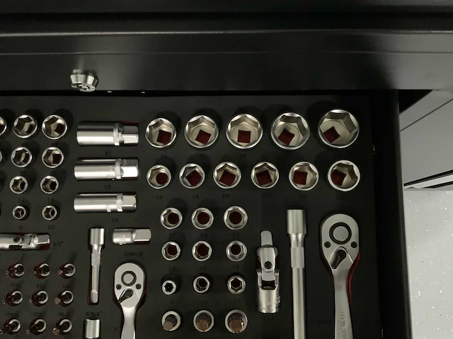 Stahlgruppe - xl pro deluxe - gereedschapswagen, 13 laden, 327 pcs - afbeelding 16 van  30