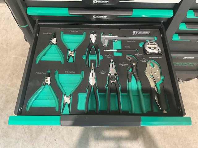 Stahlgruppe 13 laden met 294 pcs sg23 / nl181477240426 werkbank - afbeelding 7 van  23