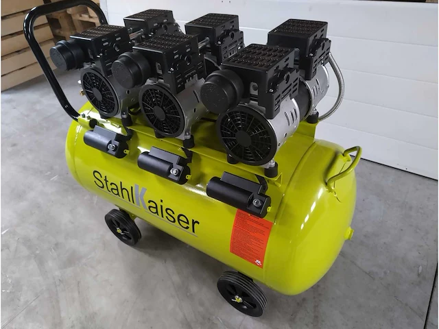 Stahlkaiser - 2025 - 3*4j-750-100l - olievrije compressor - afbeelding 6 van  12