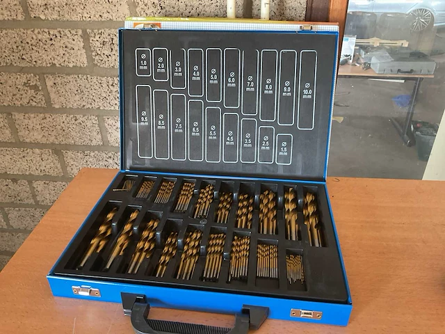 Stahlkaiser 1.0-10.0mm 150-delige hss spiraalborenset - afbeelding 1 van  2