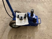 Stahlkaiser pneumatisch garagekrik - afbeelding 3 van  4