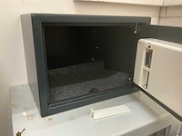 Stahlschrank - pt 3 - sleutel - kluis - afbeelding 6 van  8