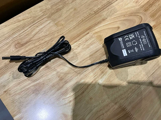 Stahltech - sp250 - 2025 - 12/24 volt - li-ion startbooster - afbeelding 2 van  11