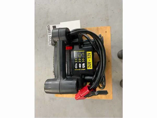 Stahltech 12/24 volt startbooster - afbeelding 4 van  10