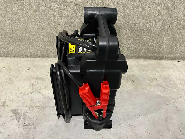 Stahltech 2025 12/24 volt startbooster - afbeelding 6 van  11