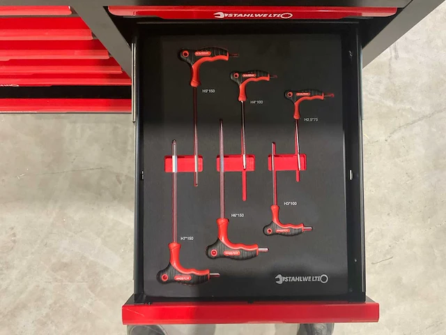 Stahlwelt stw222 gereedschapswagen met achterwand en kastjes - afbeelding 7 van  19