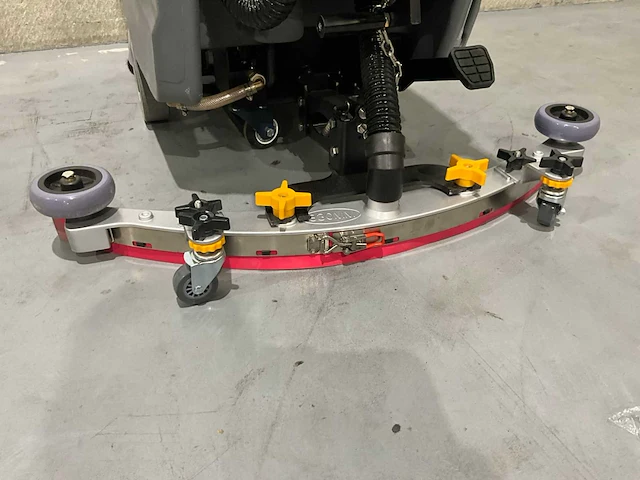 Stahlwerk - 2025 - sw580 - achterloop schrob-zuig machine - afbeelding 21 van  21