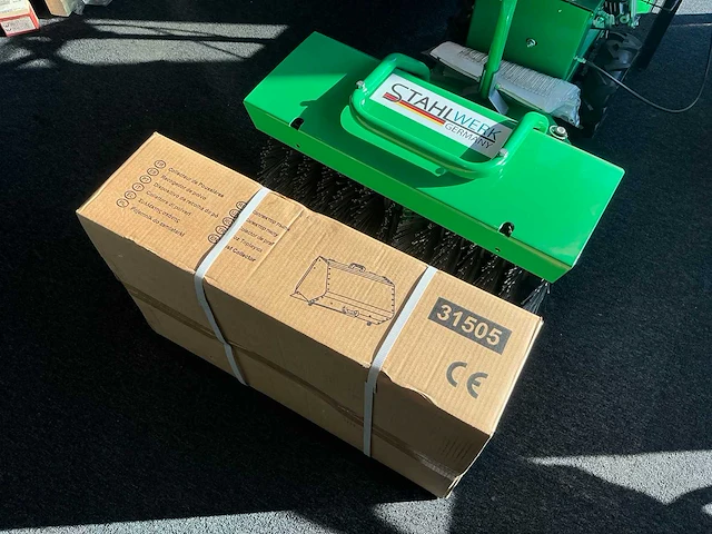 Stahlwerk hand veegmachine ongebruikt - afbeelding 14 van  16