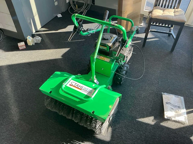 Stahlwerk hand veegmachine ongebruikt - afbeelding 2 van  16