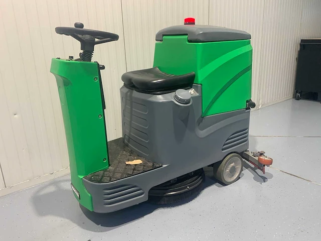 Stahlwerk sw-900 zelfrijdende schrobmachine - afbeelding 1 van  15