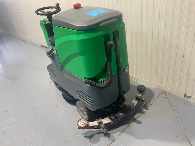 Stahlwerk sw-900 zelfrijdende schrobmachine - afbeelding 4 van  15