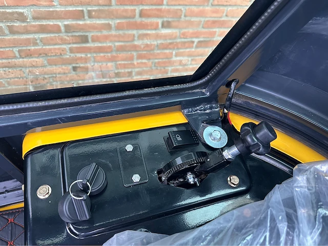 Stahlworks - hl320 - minigraafmachine - afbeelding 16 van  29