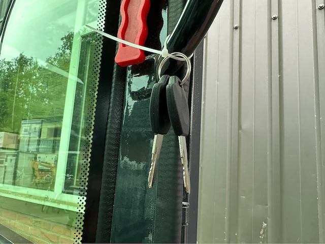 Stahlworks - hl320 - minigraafmachine - afbeelding 18 van  28