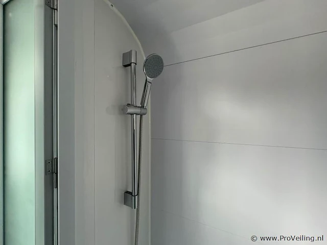 Stahlworks 4m-wit-a studio tiny house - afbeelding 14 van  16