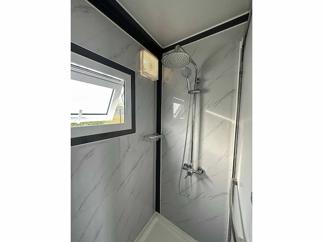 Stahlworks compleet deluxe 19ft x 20ft tiny house - afbeelding 13 van  32