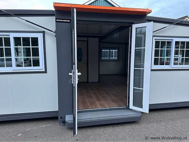 Stahlworks deluxe (19x20ft) mobile tiny house - afbeelding 15 van  16
