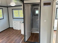 Stahlworks mobile tiny house met twee slaapkamers en een keuken deluxe (19x20ft) - afbeelding 3 van  16