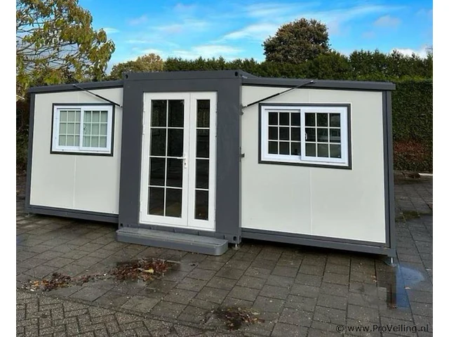 Stahlworks mobile tiny house met twee slaapkamers en een keuken deluxe (19x20ft) - afbeelding 10 van  16