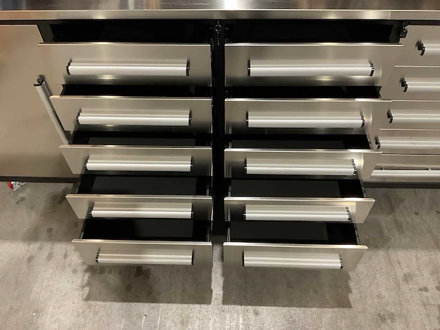 Stahlworks rvs 10-15 0/c werkbank - afbeelding 8 van  14