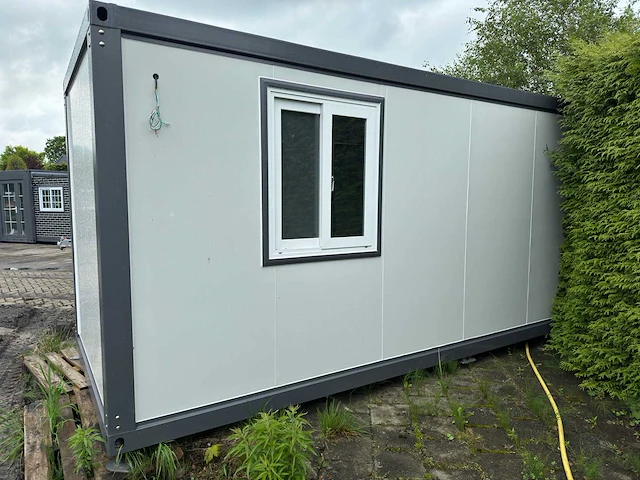 Stahlworks type d inclusief badkamer en keuken tiny house / woonunit - afbeelding 13 van  17