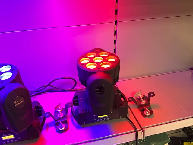 Stairville mh-iio wash led moving heads (3x) - afbeelding 10 van  14