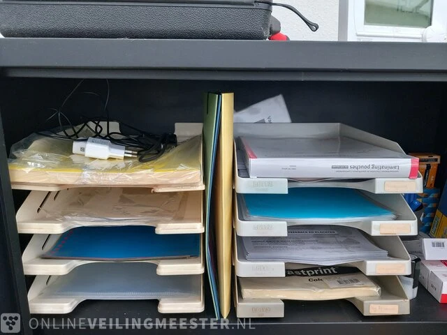 Stalen archiefkast met inhoud - afbeelding 7 van  12