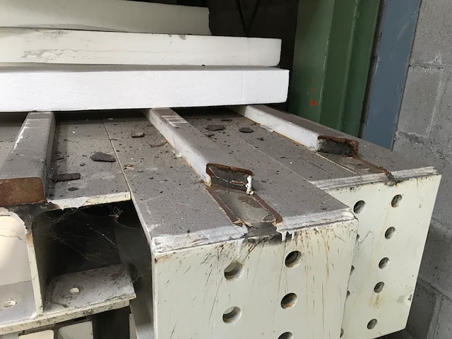 Stalen balken hea310 (7x) - afbeelding 9 van  10