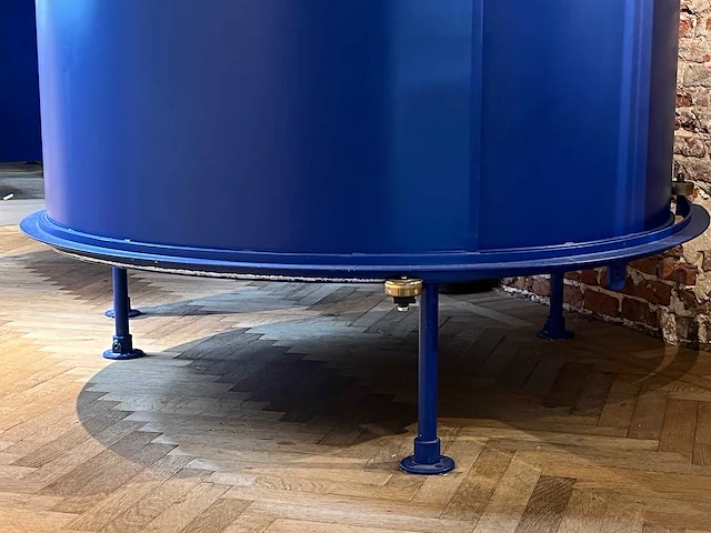 Stalen blauwe paskamer - afbeelding 6 van  9