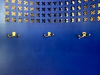 Stalen blauwe paskamer - afbeelding 2 van  9