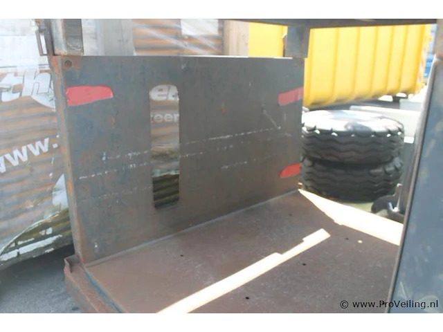 Stalen bok - 100x108x90 cm - afbeelding 3 van  5